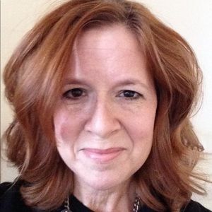 Meet your Posher, Stacy